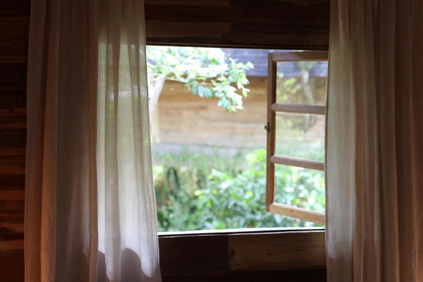 Villa Roots Tree House Uluwatu Habitación foto